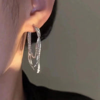 Orecchini Quinn – Tidlös elegans, subtil styrka