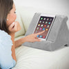 TabletPillow™ - Pute med holder for nettbrett og telefon Stativpute | 30% Rabatt