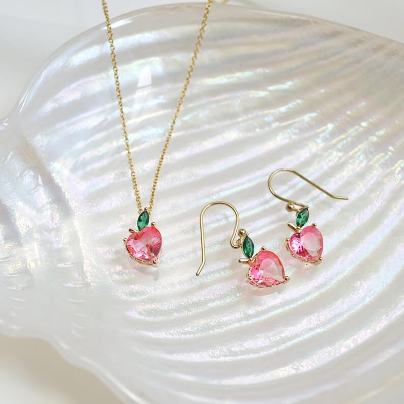 ORIGINAL Ariana Grande Peach Necklace
