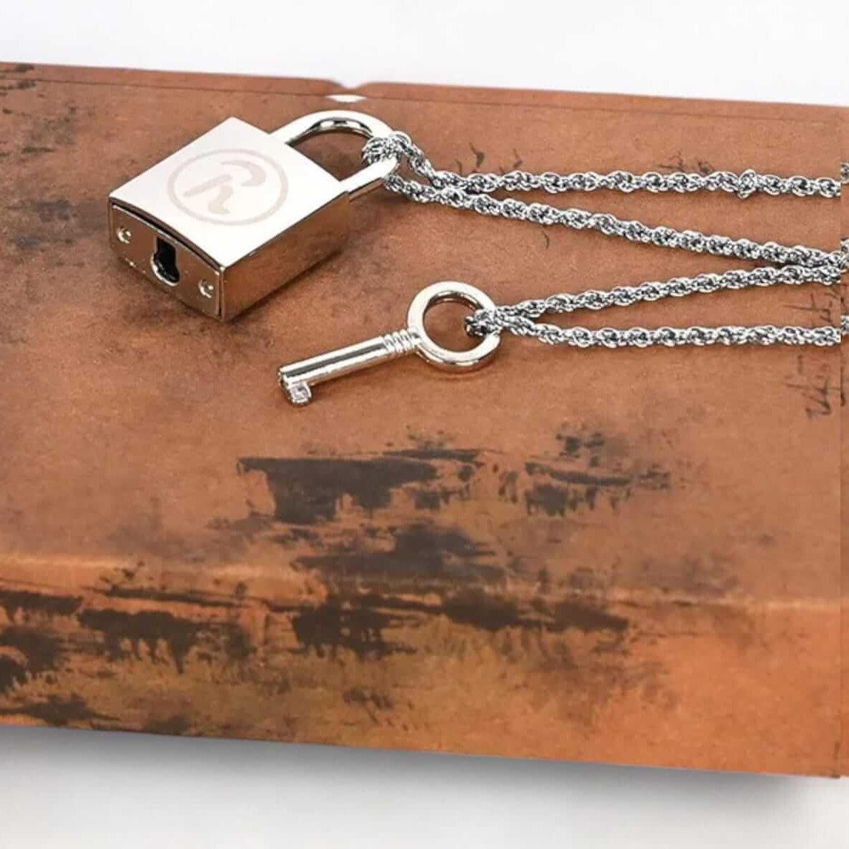 Ren's Lock & Key Necklace