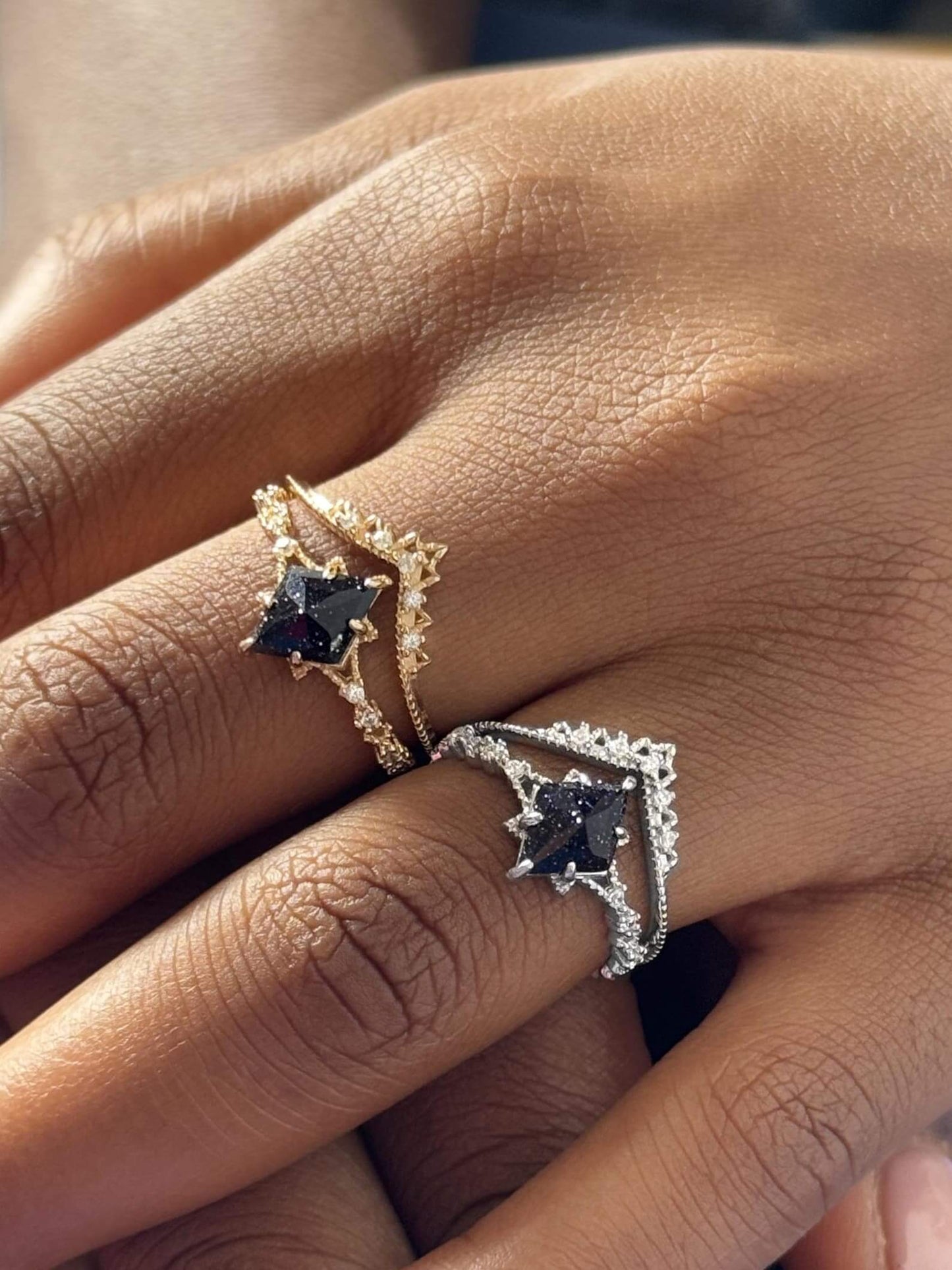 Acotar Double Band Rings